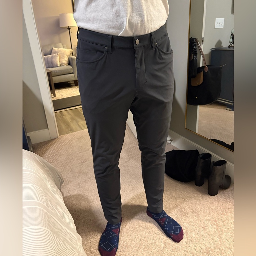 Lululemon ABC pants (slim)